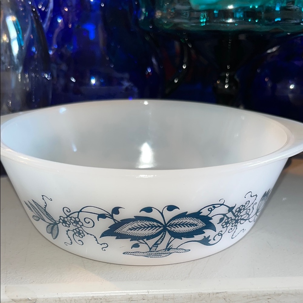 Vtg Glassbake White Bowl with Blue onion design